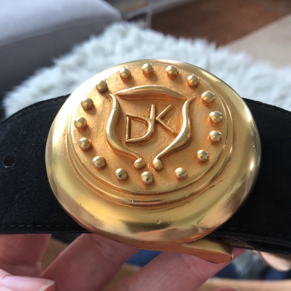 Donna Karan Vintage Luxury Couture Wide Black Suede Belt with Gold Medallion - Picture 8 of 15